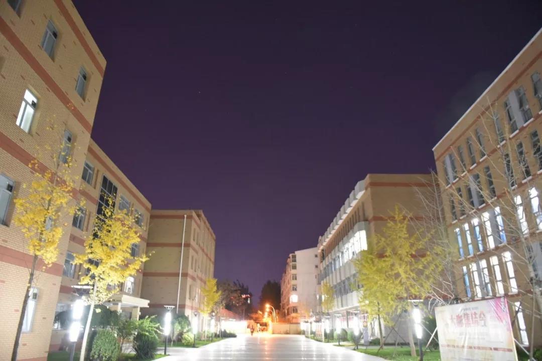 暂无图片