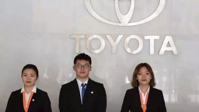 【学哥学姐带你看实训】汽车营销哪家强?来北交院实现“弯道超...