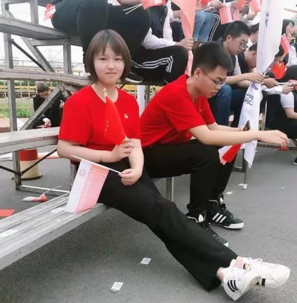 暂无图片