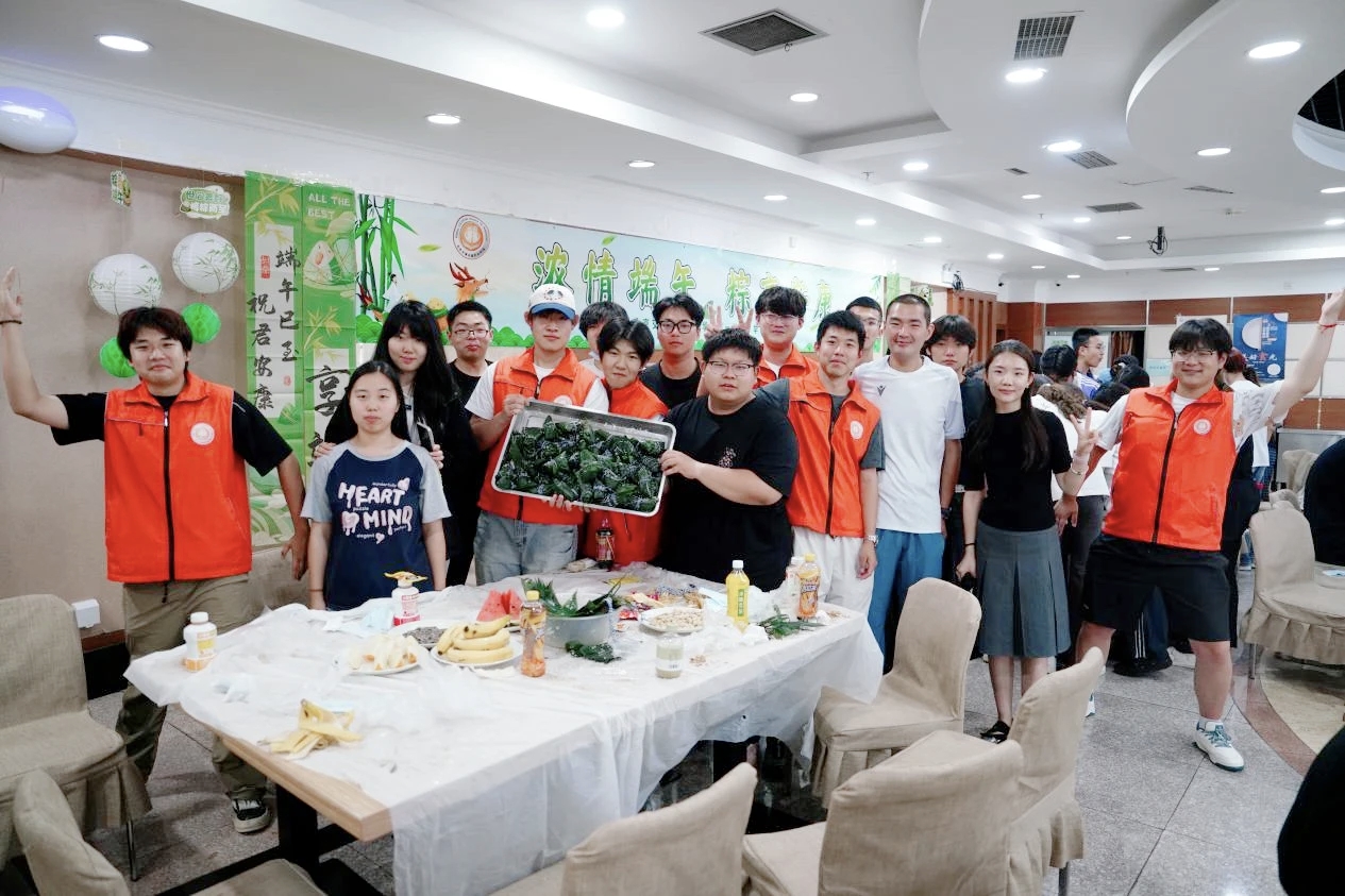 交院端午“粽”头戏 | 一粽一绳一香囊，把安康“拿捏”住！