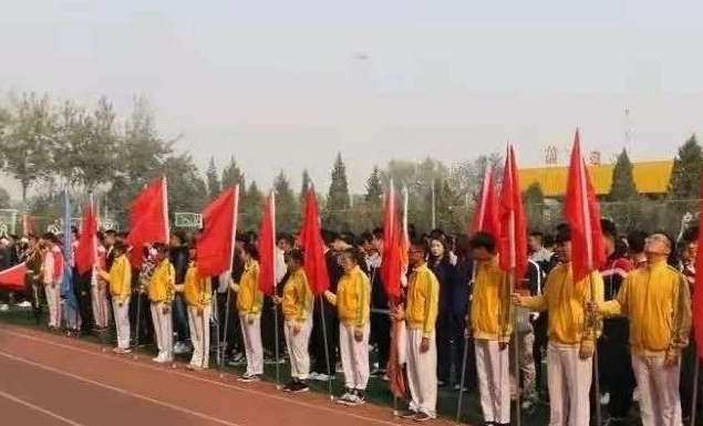 北京交通运输职业学院2018新生暨教职工运动会圆满结束！学院红十字会志愿者在行动！