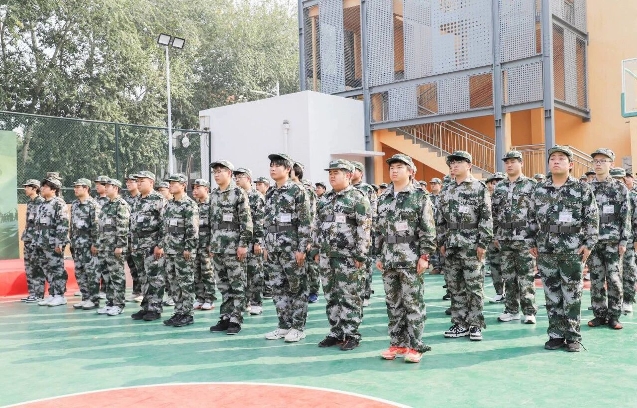 集合铃一响，一个“闪身步”进入北京交院！