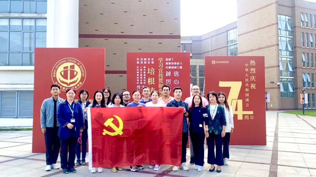 暂无图片